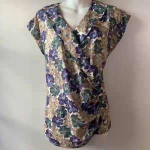Girly vintage purple flowered blouse